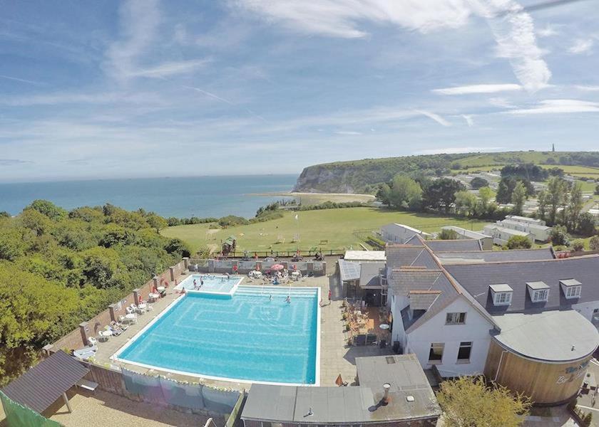 ホテルWhitecliff Bay ベンブリッジ エクステリア 写真